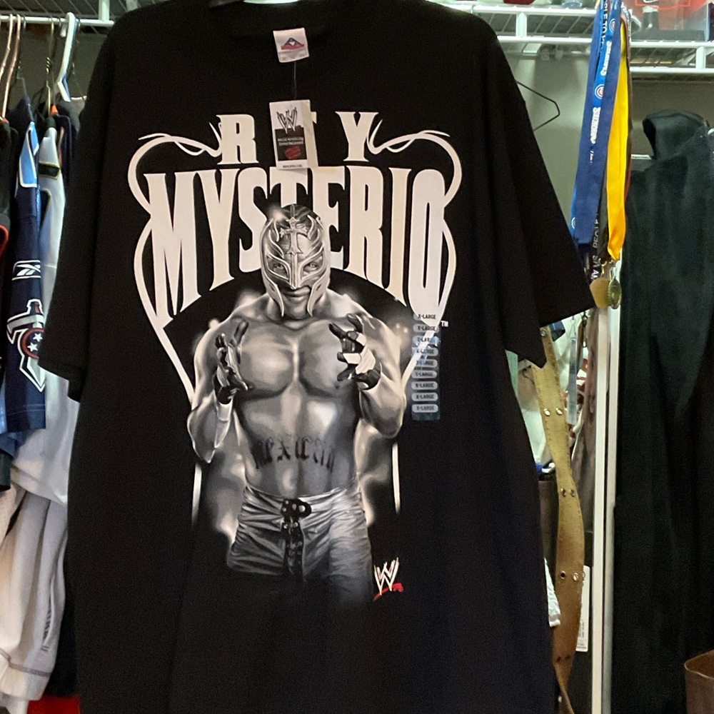 WWE Black Rey Mysterio Graphic Tee